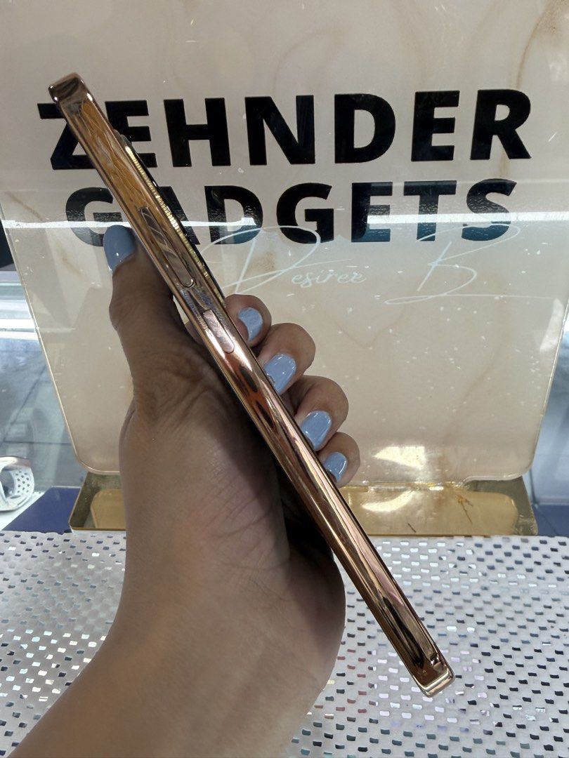HONOR X9D 12/256GB OPENLINE (SLIGHTLY USED) (Category: Huawei) located in San Juan City. Submitted by desireebayal96 (Listing ID 1455497437, Image 3). Description: HONOR X9D * 12/256GB * SNAPDRAGON 6 GEN 4 * 108MP * 8300mAh * 120Hz * DUAL SIM (OPENLINE) * NO DENTS * NO ISSUE * NO HISTORY OF REPAIR * UNIT ONLY OPEN FOR COD SAME DAY DELIVERY PLUS SHIPPING FEE MESSAGE ME DIRECTLY FOR MORE INFO Store located📍2nd floor Vmall Greenhills Shopping Cente