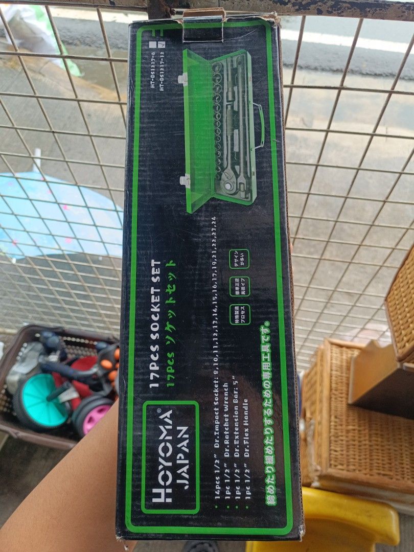 HOYOMA JAPAN 17PCS SOCKET SET (Category: Construction Tools & Equipment) located in Manila. Submitted by rocksolid227 (Listing ID 1455363310, Image 2). Description: - HOYOMA JAPAN 17pcs Socket Set - Includes: 16pcs 1/2" Dr. Impact Sockets - 1pc 1/2" Dr. Ratchet Wrench - 1pc 1/2" Dr. Extension Bar - 1pc 1/2" Dr. Flex Handle - Organized in a durable green case - Ideal for various mechanical tasks.
