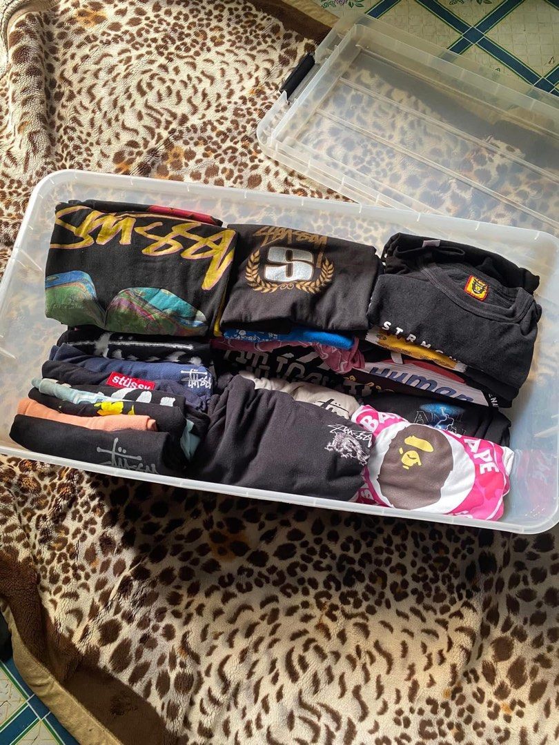 I’m looking for clients who I can source items for. (Category: Tshirts & Polo Shirts ) located in Legazpi City. Submitted by dimas_loot (Listing ID 1455410548, Image 3). Description: Looking for mate to source items Can quickly source Streetwear Luxury Japan brands Archival Can ship nationwide .