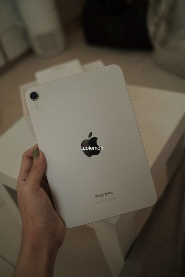 iPad mini 7 | 512GB Starlight (Category: iPad) located in Quezon City. Submitted by tuolemon (Listing ID 1455373311, Image 1). Description: Selling my iPad mini 7 (A17 Pro) 512GB in Starlight ✨ Condition: Excellent / well-kept • 512GB storage • Starlight color • Wifi Only • Battery Health: 91% • Cycle Count: 193 • Battery status: Normal • First used: May 2025 • Manufactured: October 2024 • No scratches or dents — very clean condition • No functio