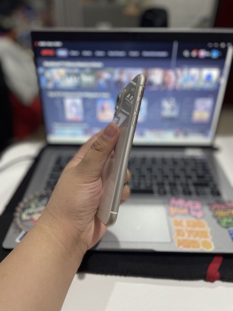 iPhone 11 64gb Factory Unlocked (Category: iPhone 11 Series) located in Manila. Submitted by shairaness (Listing ID 1455416962, Image 3). Description: *Beware of Scammers* Selling iPhone 11 64gb Factory Unlocked NTC variant Color: White Package inclusions: Box, cable, and dock charger -NTC variant. 100% legit original, not refurbished -99% smoothness. Good as new -No issue, no repair -Check and reset all you want -ACTUAL PICS POSTED. PLS SEE PICS