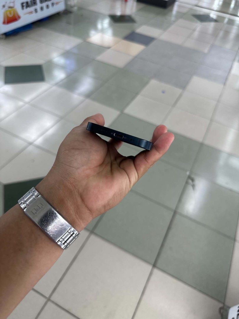 Iphone 13 MINI 256GB 94bh% openline no issues (Category: iPhone 13 Series) located in San Juan City. Submitted by najihahtelecomshop2018 (Listing ID 1455477219, Image 2). Description: Legit Store | Original unit FOR SALE | TRADE / SWAP ▫️INSTALLMENT thru: 🔸Credit Card (straight / installment) 🔸Ggives / Gcredit + 6% interest 🔸Spay Later + 6% interest (RFS: Buy and Sell any kinds of Gadgets) Description: IPhone 13 MINI 256GB ( other GB are also 