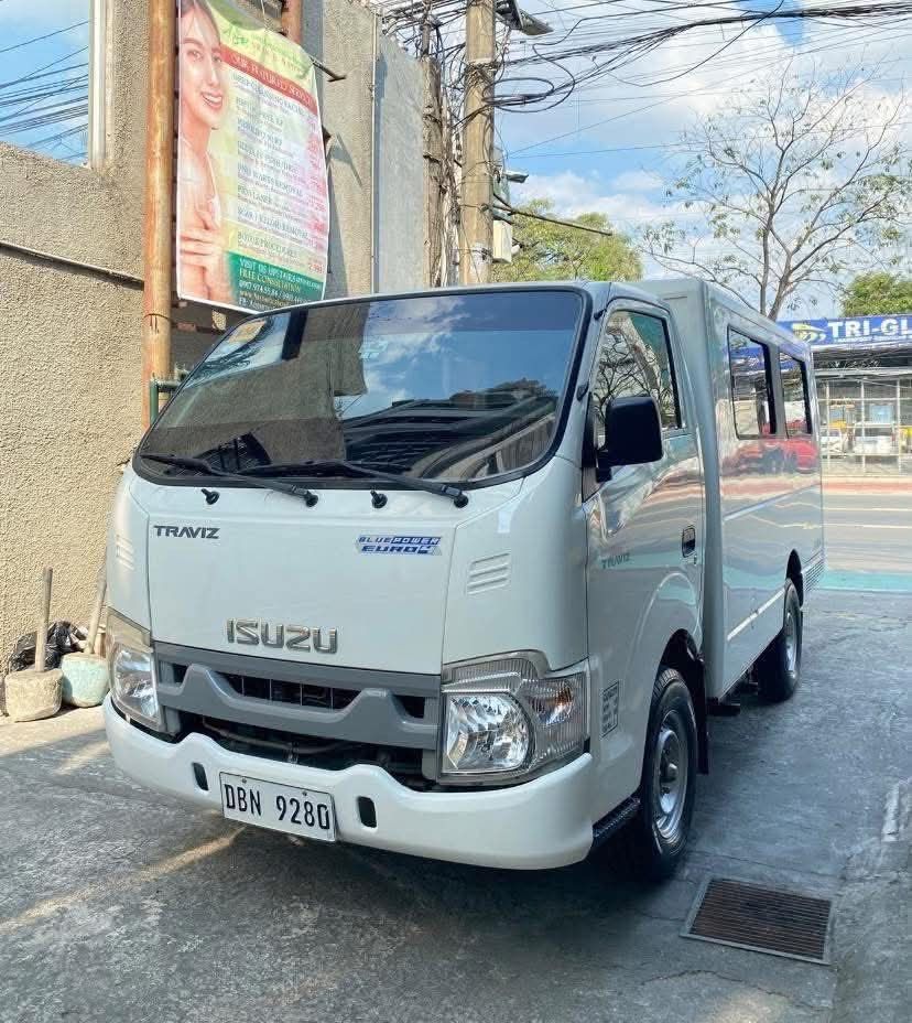 Isuzu Traviz M/T Manual (Category: Used Cars) located in Manila. Submitted by quality_cars (Listing ID 1455440952, Image 3). Description: 𝙁𝙊𝙍 𝙎𝘼𝙇𝙀 ‼️ 𝟐𝟎𝟐𝟒 𝐈𝐒𝐔𝐙𝐔 𝐓𝐑𝐀𝐕𝐈𝐙 𝐌𝐚𝐧𝐮𝐚𝐥 𝐓𝐫𝐚𝐧𝐬𝐦𝐢𝐬𝐬𝐢𝐨𝐧 𝐃𝐈𝐄𝐒𝐄𝐋 𝙒𝙀 𝘼𝘾𝘾𝙀𝙋𝙏 𝙏𝙍𝘼𝘿𝙀 𝙄𝙉 𝘼𝙉𝘿 𝙁𝙄𝙉𝘼𝙉𝘾𝙄𝙉𝙂‼️ ✅Mileage-30tkm‼️ ✅Almost Brandnew ✅First owner ✅GOOD CONDITION ✅NOT FLOODED ✅FRESH IN AND OUT ✅Strong AC Price: 918,000 𝐌𝐈𝐍𝐃𝐀𝐍𝐀𝐎 𝐀𝐕𝐄𝐍𝐔