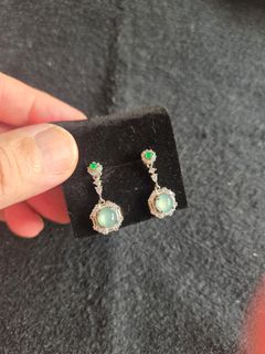 (Category: ) located in . Submitted by creative_sales (Listing ID 1455400293, Image 1). Description: .