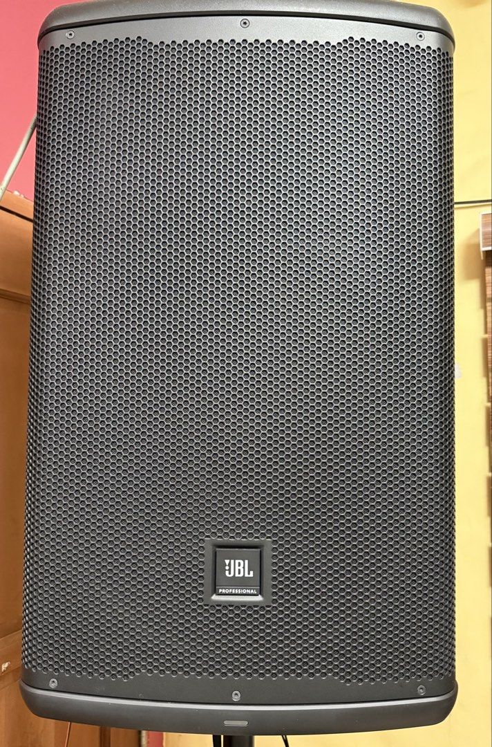 JBL Professional PA Speaker (Category: Soundbars, Speakers & Amplifiers) located in Cavite. Submitted by berniemedina (Listing ID 1455376259, Image 1). Description: - JBL Professional Speaker - Excellent sound quality for events or gigs - Sturdy and durable build - Tested and confirmed working - Pickup available.