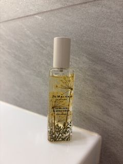 （分類：）位於 。 由 thewhiteboxconcierge 提交（商品編號 1455470336，圖片 1）。簡介： 。