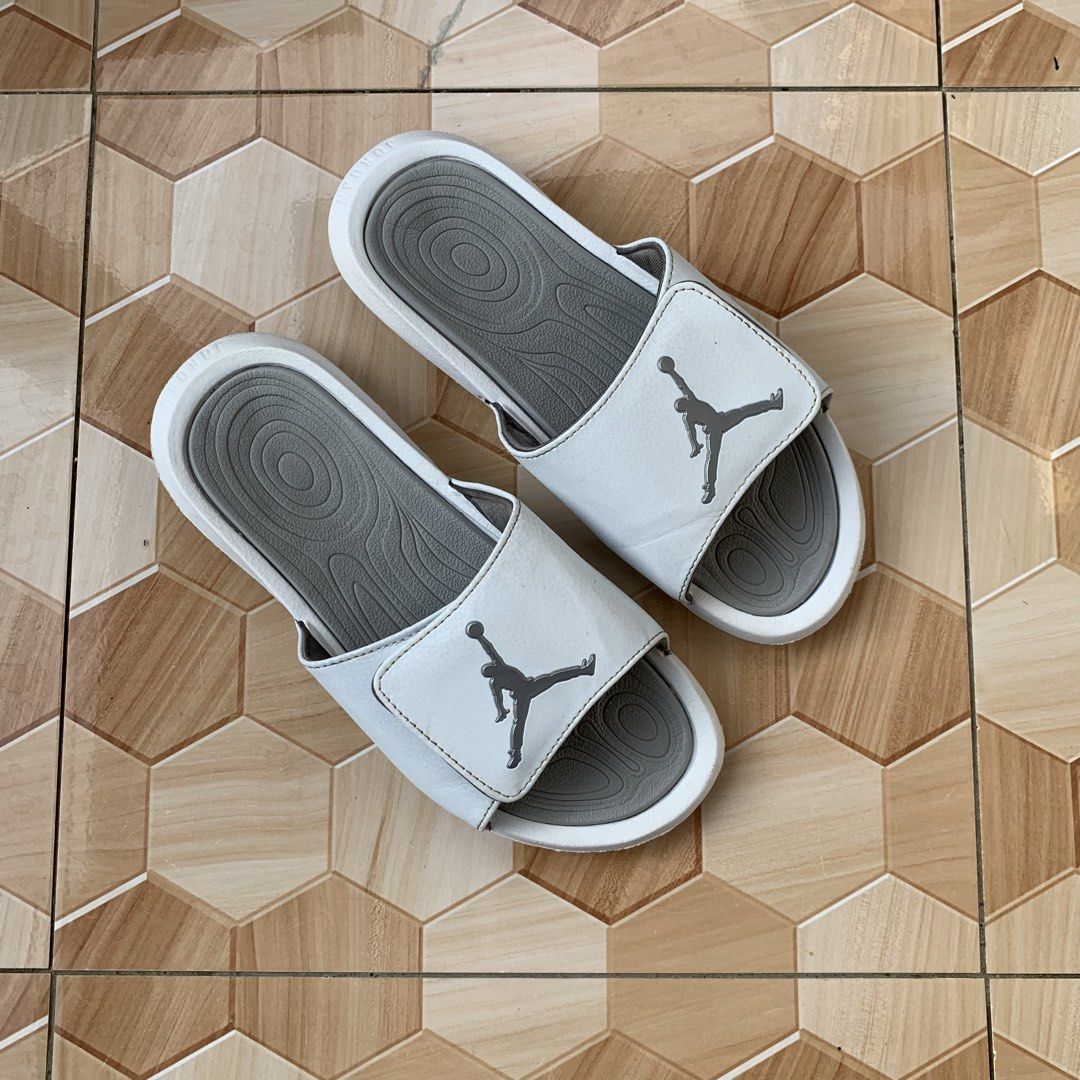 Jordan Hydro 6 Slide❗️❗️❗️ (Category: Slippers & Slides) located in Cebu City. Submitted by darrylopon12219 (Listing ID 1455410431, Image 1). Description: Jordan Hydro 6 Slide❗️❗️❗️ Excellent Condition Minor Sing Of Use Us 8 Eru 41 Cm 26 📍 CONSOLACION, CEBU ‎🚚 ship via J&T ‎DM NOW📩.