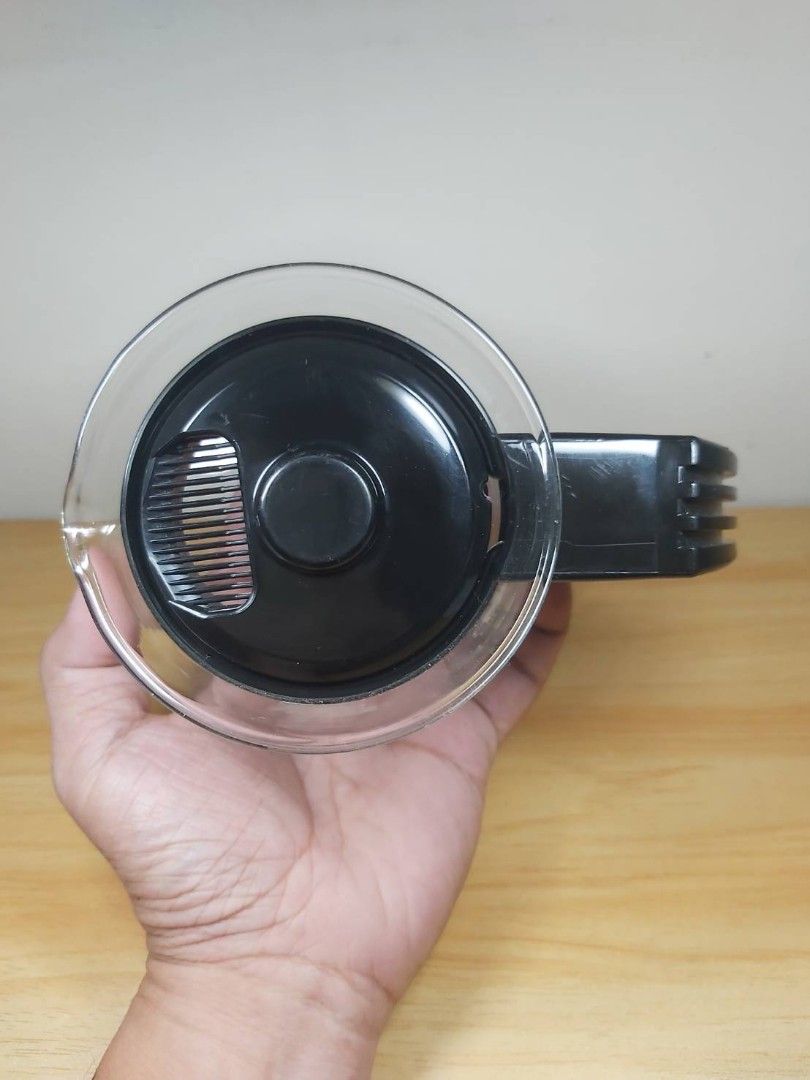 KALITA 500 COFFEE & TEA SERVER (Category: Other Kitchenware & Tableware) located in Bulacan. Submitted by nansantiago (Listing ID 1455359120, Image 3). Description: KALITA 500 COFFEE & TEA SERVER Good as new Made in Germany 🏷️ ₱420‼️ 📍 Location: Plaridel, Bulacan 💸 Mode of Payments: Gcash / BPI 📦 Pick-up / Ship 🚚 Couriers : Flash Express / SPX / Lalamove.