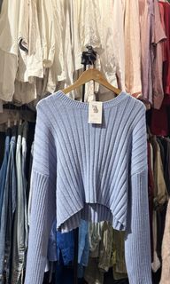 (Category: ) located in . Submitted by thrift.shopbysfrina (Listing ID 1455477861, Image 1). Description: .
