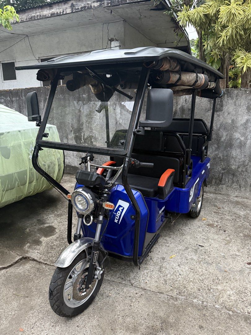 KUDA Buffalo 2025 Ebike for Business (Category: Bicycles) located in Muntinlupa City. Submitted by josephjame66999 (Listing ID 1455351073, Image 1). Description: KUDA Buffalo 2025 Brand new price: 66800 2nd hand - Not often used Upto 300kgs carrying capacity Can carry up to 4 adults + driver Very good investment for business Battery: 60v 32mah (2 pcs newly replaced, 3 old batteries) With raincover Color: Blue See to appreciate. Price is negotiabl