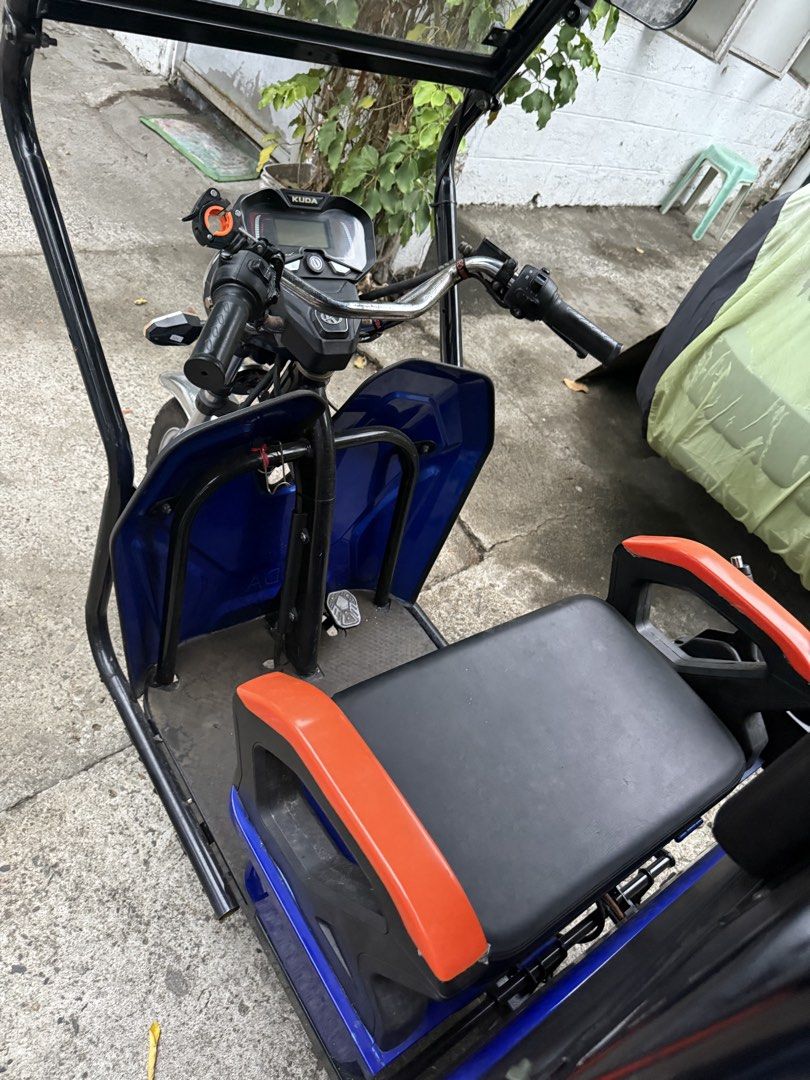 KUDA Buffalo 2025 Ebike for Business (Category: Bicycles) located in Muntinlupa City. Submitted by josephjame66999 (Listing ID 1455351073, Image 2). Description: KUDA Buffalo 2025 Brand new price: 66800 2nd hand - Not often used Upto 300kgs carrying capacity Can carry up to 4 adults + driver Very good investment for business Battery: 60v 32mah (2 pcs newly replaced, 3 old batteries) With raincover Color: Blue See to appreciate. Price is negotiabl