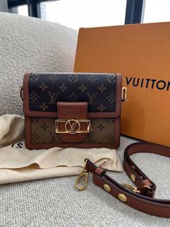 (Category: ) located in . Submitted by luxurydelight (Listing ID 1455381436, Image 1). Description: .