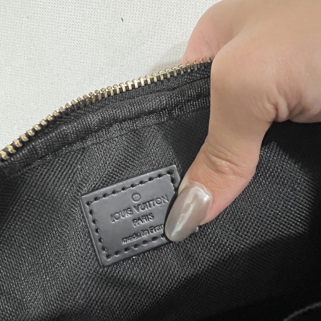 Louis Vuitton Multicolor Monogram Crossbody Bag (Category: Luxury Bags & Wallets) located in Cavite. Submitted by itsayaaa (Listing ID 1455469351, Image 2). Description: Louis Vuitton Monogram Multicolore crossbody bag Issue: No issue Condition: Excellent Condition STARTING BID: 150 INCREMENT: 50 CLAIM: 📥.