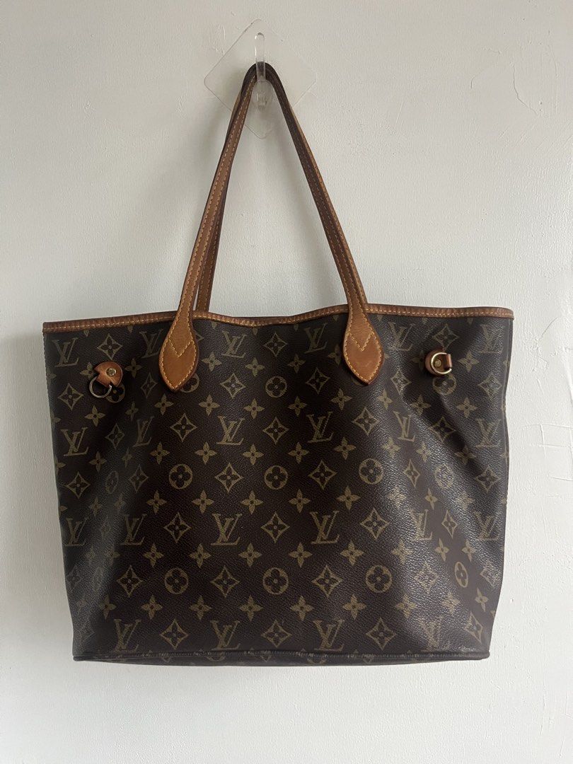 louis vuitton neverfull MM monogram (Category: Luxury Bags & Wallets) located in Cebu City. Submitted by fierce.vincent (Listing ID 1455322979, Image 1). Description: louis vuitton neverfull MM monogram Rank AB 1380 ADD SF.