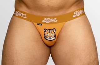 （分類：）位於 。 由 jpmenswear 提交（商品編號 1455458799，圖片 1）。簡介： 。