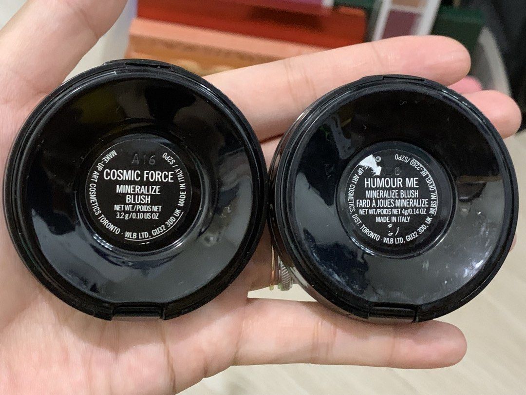 Mac Mineralize Blush (Category: Makeup) located in Quezon City. Submitted by appleabanilla (Listing ID 1455392577, Image 3). Description: Cosmic Force - ₱950 Humour me - ₱1,100 Location: Proj. 8, Q.C. Shipping thru Lalamove or LBC only Payment thru Gcash or COD thru Lalamove.