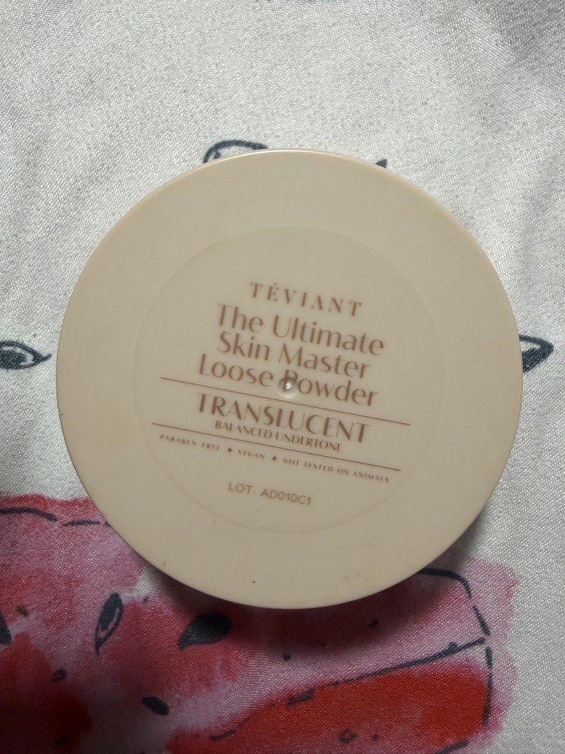 MAKEUP BUNDLE (Category: Makeup) located in Manila. Submitted by zendeer.acc522 (Listing ID 1455485020, Image 1). Description: !!!FOR SALE!!! Makeup Bundle Teviant Loosepowder - 75% Maybelline Fit Me Foundation Shade 220 - 85% Squad Blush - Used thrice only Issy Concealer Shade NM3 - Used once only Happy Skin Blush - Used 5x only Vice Co. Brow Shaper - BRAND NEW SEALED LOCATION: FAIRVIEW & CUBAO CAN DO LALAMOVE OR JNT.