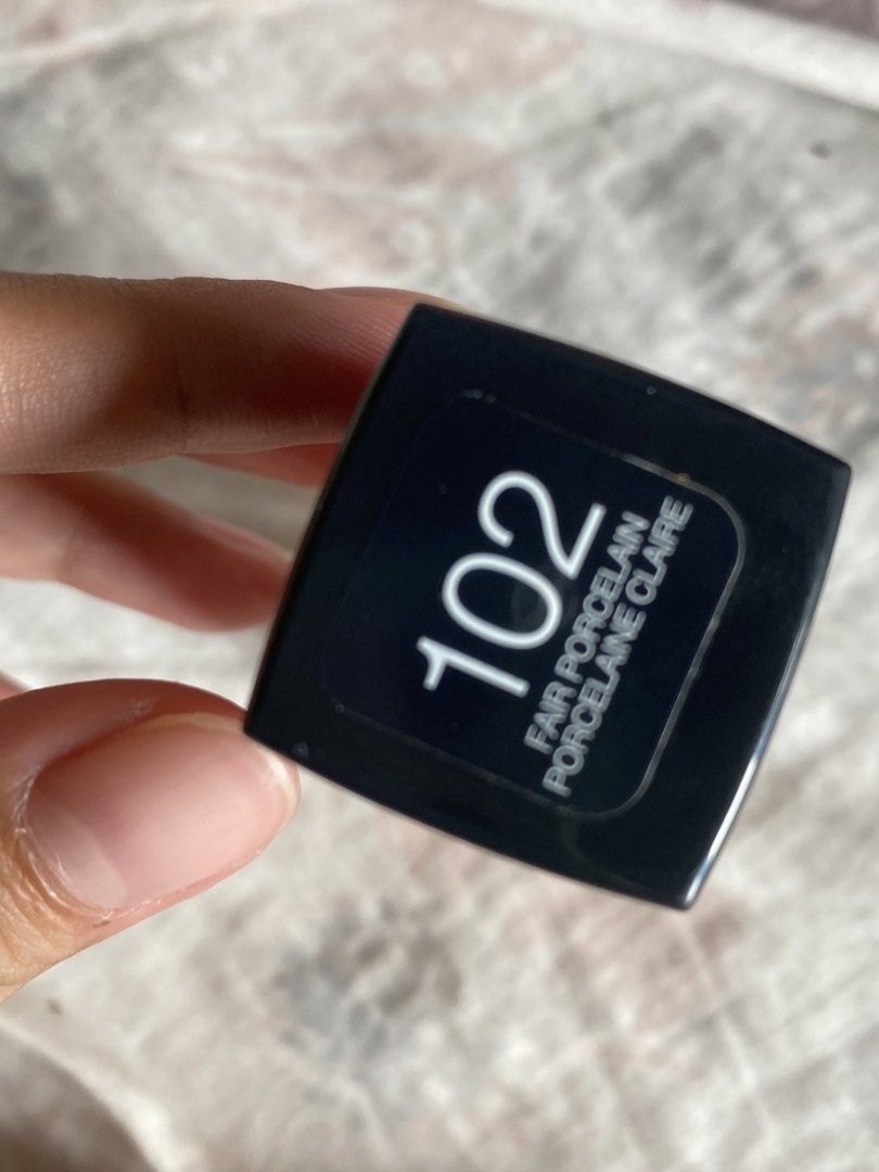 Maybelline Fit Me Foundation Matte Poreless (Category: Makeup) located in Lingayen. Submitted by eliasiobhan_ (Listing ID 1455345814, Image 3). Description: got this pa sa US through app 700+ orig price not used/brand new.