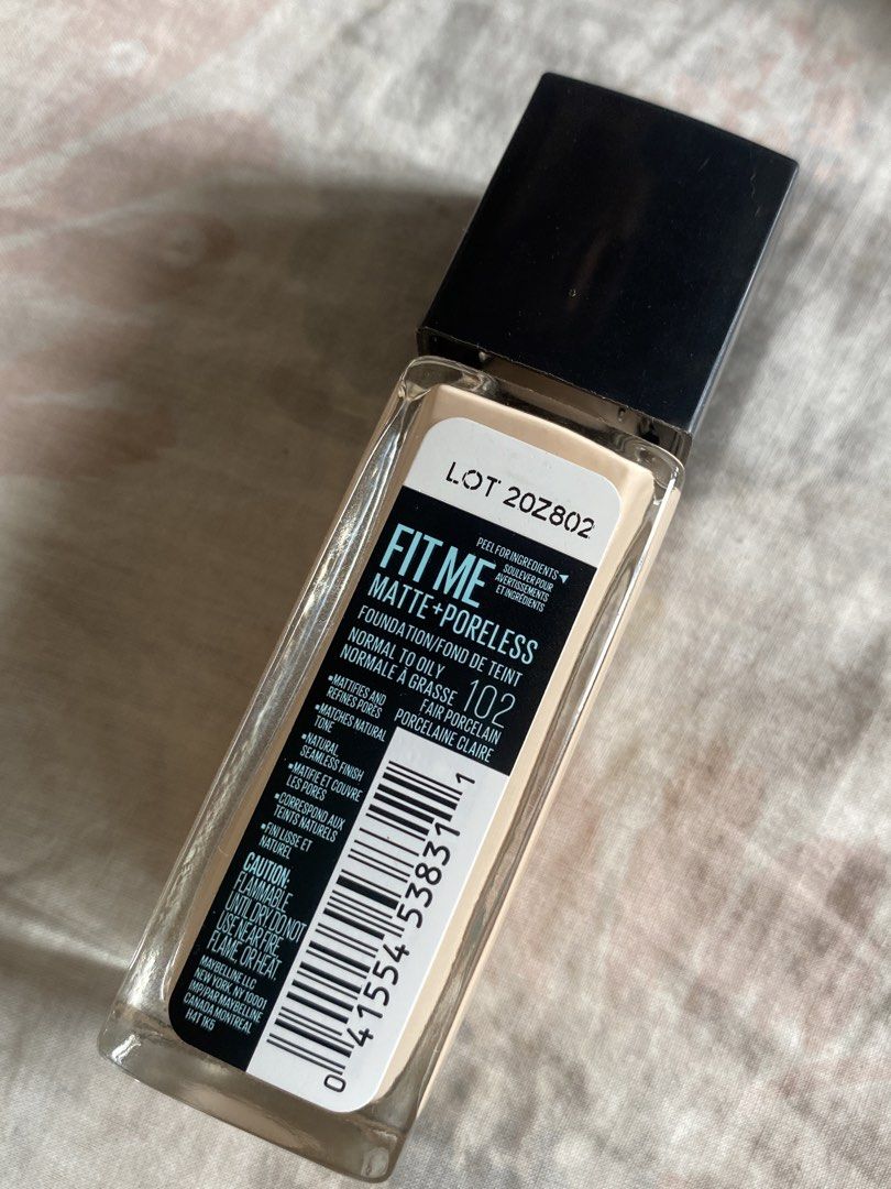 Maybelline Fit Me Foundation Matte Poreless (Category: Makeup) located in Lingayen. Submitted by eliasiobhan_ (Listing ID 1455345814, Image 2). Description: got this pa sa US through app 700+ orig price not used/brand new.
