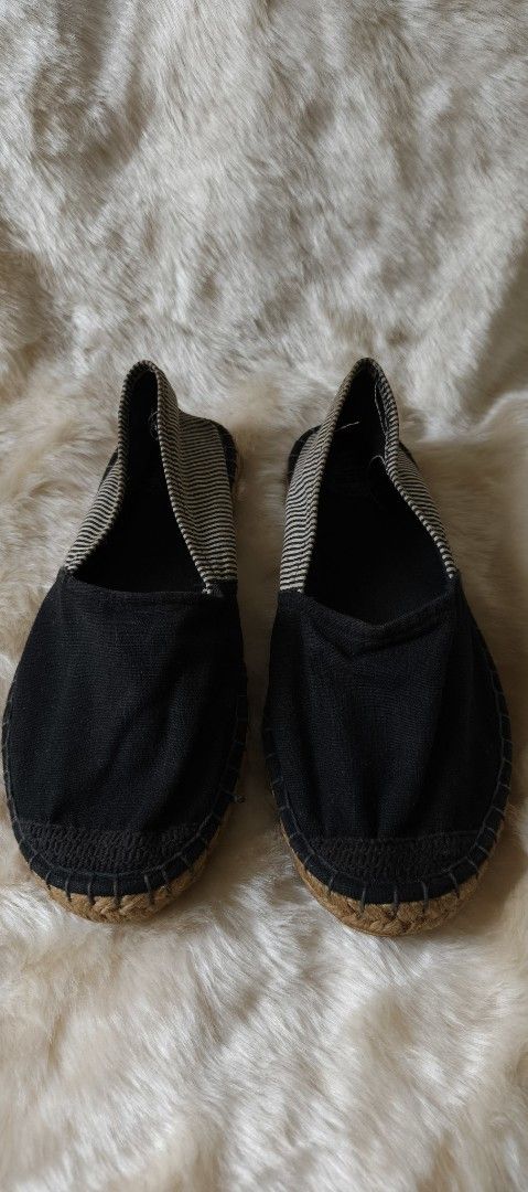 Missy Black Canvas Espadrilles with Striped Trim (Category: Flats & Sandals) located in Taguig. Submitted by ymicloset (Listing ID 1455394843, Image 2). Description: - Brand: Missy - Type: Canvas Espadrilles - Color: Black - Size: EUR 39 / UK 6 - Features: Striped trim around opening, comfortable slip-on style - Origin: Made in China.
