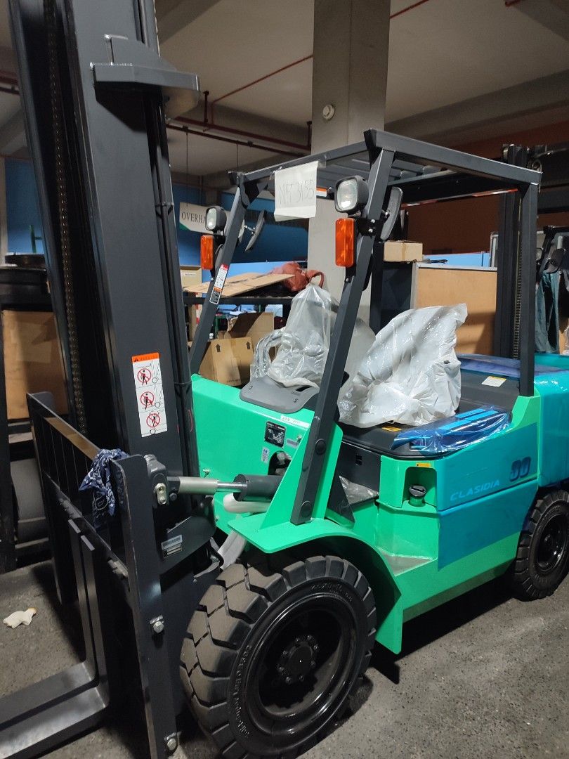 Mitsubishi Forklift rental (Category: Industrial Equipment) located in Paranaque City. Submitted by dxvegz (Listing ID 1455366114, Image 2). Description: Mitsubishi forklift rental 1.5 - 5tons Battery operated Diesel .