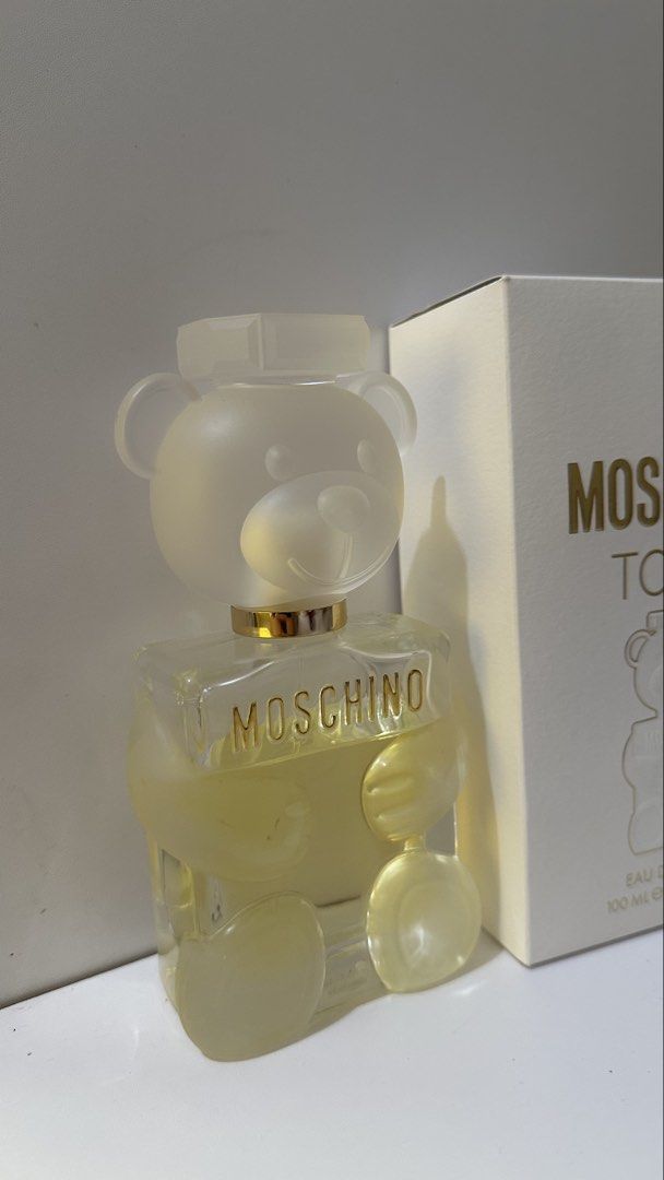 MOSCHINO TOY 2 (Category: Fragrance & Deodorants) located in Manila. Submitted by hasliereye80189 (Listing ID 1455343848, Image 3). Description: ALMOST 70% FULL.