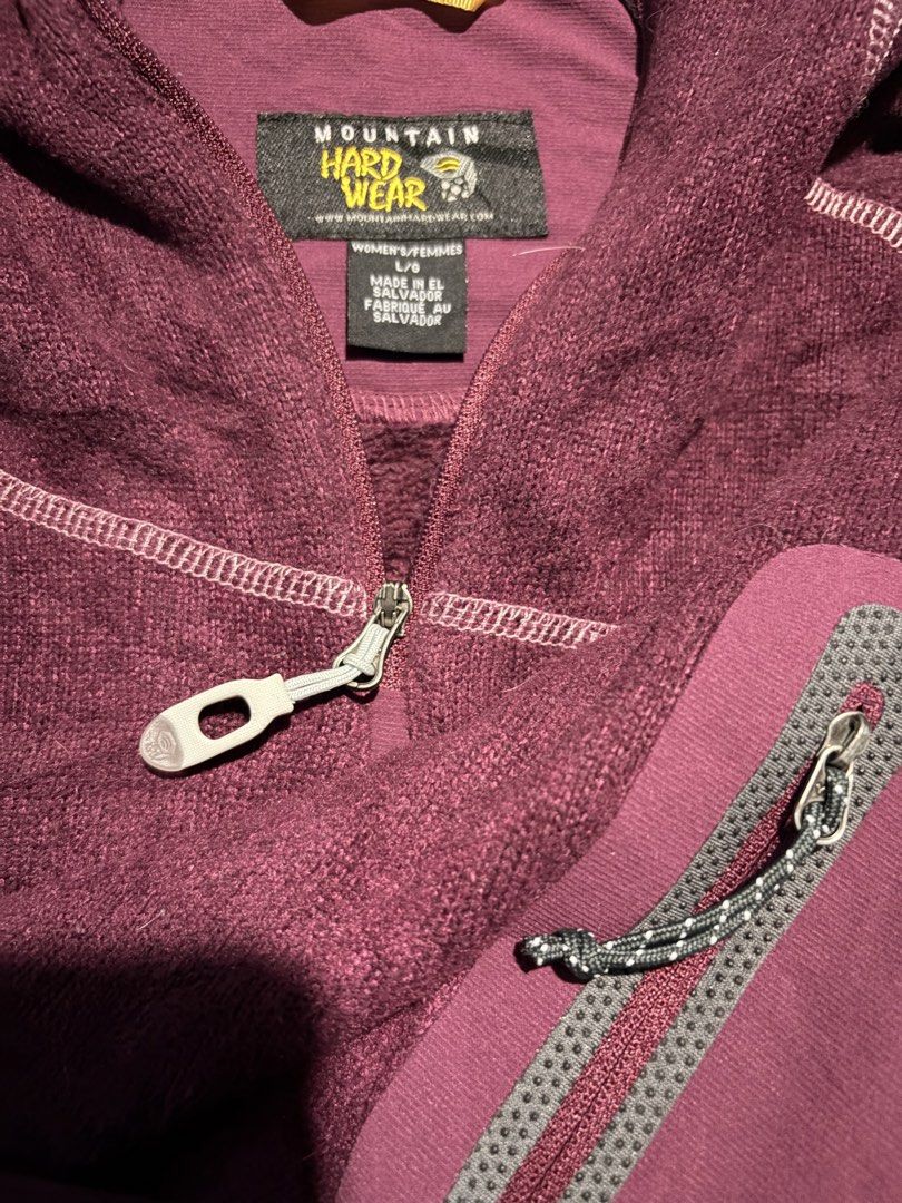 Mountain Hardwear Quarter-Zip Fleece (Category: Coats, Jackets and Outerwear) located in Santa Rosa. Submitted by vicchamp (Listing ID 1455353313, Image 3). Description: 25x19.
