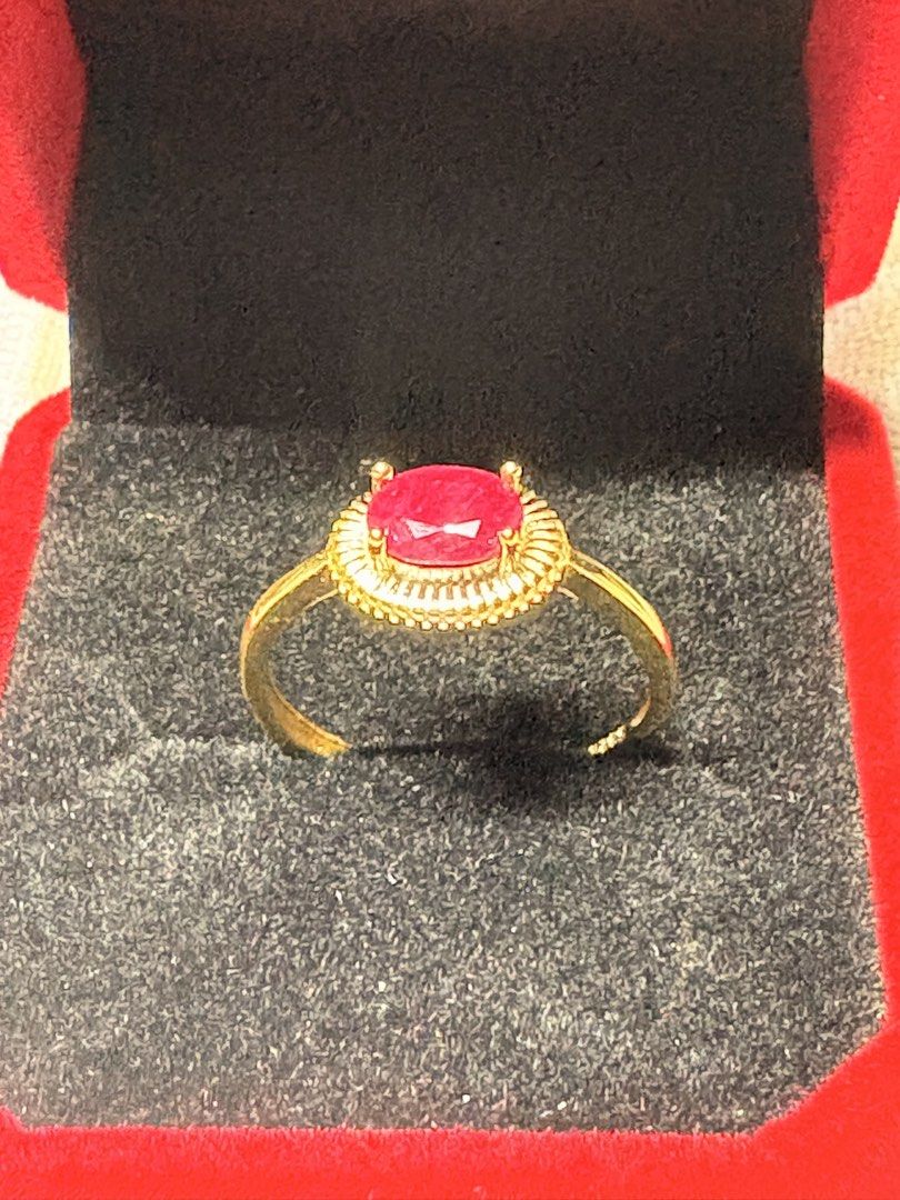 NATURAL RUBY RING (Category: Rings) located in Singapore. Submitted by Discoverme (Listing ID 1455449146, Image 1). Description: ✨ CERTIFIED NATURAL RUBY RING – S925 ❤️💎 A beautiful statement ring featuring a vibrant faceted ruby, elegantly set in a warm gold-tone S925 silver setting. Classic, feminine and effortlessly elegant. ✨ ❤️ Certified Ruby with natural inclusions 💎 S925 silver ✨ Faceted ruby for beautiful sparkle ⚖️ Total ring weight: 1