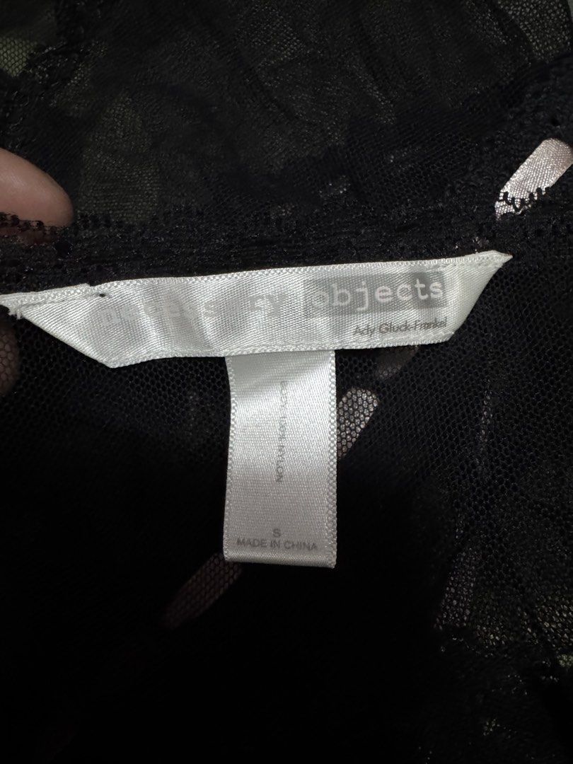 NECESSARY OBJECTS (Category: Other Tops) located in Tumpat. Submitted by deqla2727 (Listing ID 1455333974, Image 3). Description: NECESSARY OBJECTS saiz S pit13.5 labuh20.5 bhu11.5 cndn9/10 call,wsap0129636410 C38.