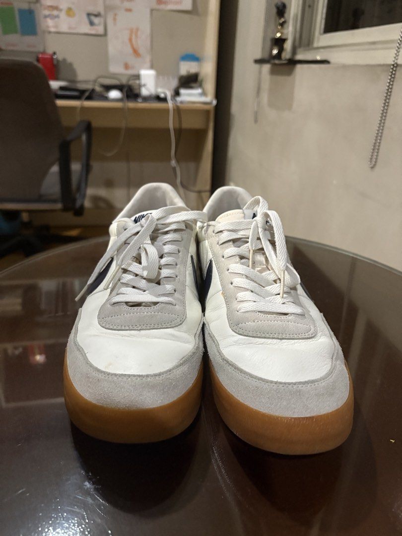 Nike Killshot 2 J Crew Sail Midnight Navy (Category: Sneakers) located in Pasay City. Submitted by enzopeco (Listing ID 1455492149, Image 2). Description: Nike Killshot 2 J Crew Sail Midnight Navy Size US 12 Men 8.5/10 condition No box Issue: seps (will send pictures upon request) 1,800 pesos PM for more inquiries.