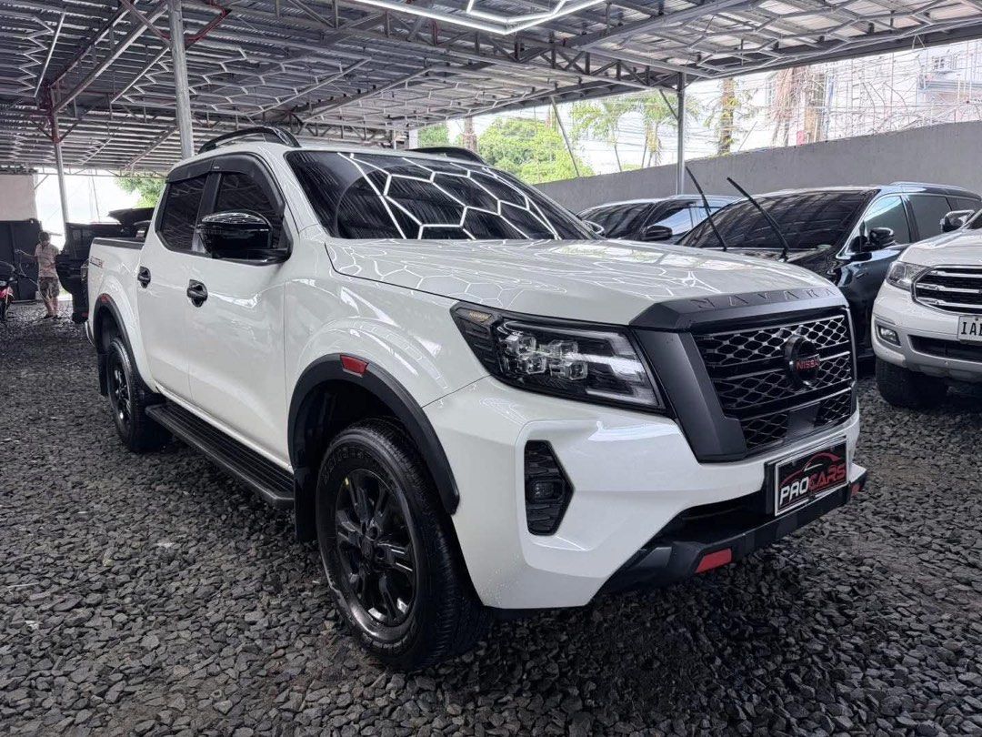 Nissan Navara Calibre-X Auto (Category: Used Cars) located in Manila. Submitted by quality_cars (Listing ID 1455437509, Image 2). Description: FOR SALE ‼️ 💥 NISSAN NAVARA CALIBRE-X 💥 ➡️ 2025 Model acquired ➡️ TOP OF THE LINE ➡️ SAVE 1m from brandnew price ➡️ 2.5L Diesel/ Limited Edition ➡️ All power ➡️ Aspen Pearl white ➡️ Matic Trans ➡️ Push Start Button ➡️ Steering Wheel Controls ➡️ OEM HeadUnit (360’ Camera) ➡️ Smooth Shifting no delay ➡️ Ve