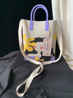 (Category: ) located in . Submitted by dillythriftstore (Listing ID 1455401021, Image 1). Description: .