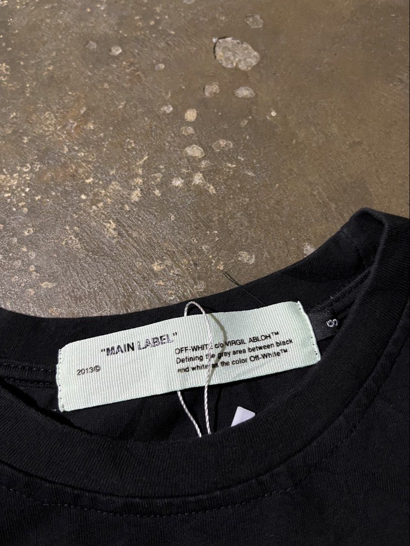 Off white tee (Category: Activewear) located in Angeles City. Submitted by sothriftzz (Listing ID 1455482078, Image 2). Description: .