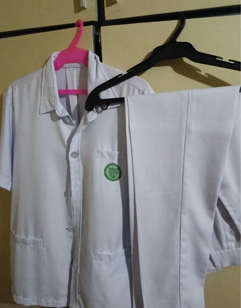OLFU Physical Therapy Uniform (For Boys) (Category: Sets & Coordinates) located in Marikina City. Submitted by hannah1025 (Listing ID 1455388767, Image 1). Description: OLFU Physical Therapy Uniform (For Boys) Have 2 pairs available. For 5 ft. 8 in. (5’8”) Good as new. Price: ₱800 pair (still negotiable) Original Price: ₱1,100 📌 Pants Size: 30 inches (waistline) ; 41 inches (length) 📌 Polo Size: M & XL available.