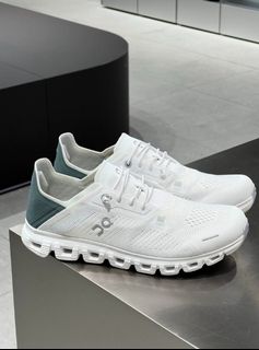 （分類：）位於 。 由 sneakerssssssssssss 提交（商品編號 1455418754，圖片 1）。簡介： 。