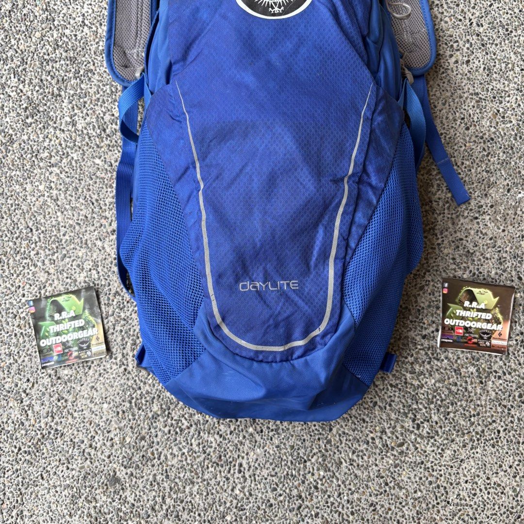 Osprey Daylite Backpack (Category: Backpacks) located in Caloocan City. Submitted by rraoutdoorgear (Listing ID 1455385373, Image 3). Description: Osprey Daylite Backpack everyday commuting, and travel utility. Excellent Condition Color rate 10/10 No issue. Price. 1,480 Loc. South Caloocan Courier. J&T And Flash Express.