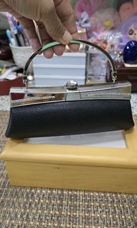 (Category: ) located in . Submitted by loved_collections (Listing ID 1455335454, Image 1). Description: .