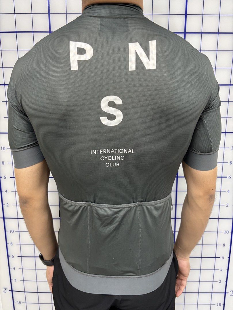 Pas Normal Studios (Category: Activewear) located in Singapore. Submitted by aewynn (Listing ID 1455356609, Image 3). Description: For cyclists that want to look good but paying less on PNS jerseys and Bibs, I have multi colors PNS jerseys and BiBs. Price for jerseys $110 each. All jerseys are size M. Model in the pictures is 170cm weight 64Kg. Bibs size S, selling for $200 each. Price is negotiable but not too ridiculous for discount. Thank you 