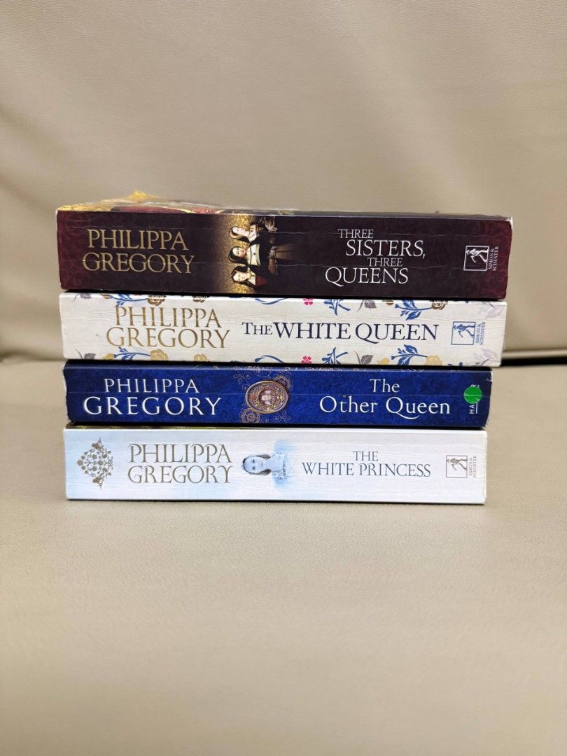 Philippa Gregory Historical Fiction Books (Category: Storybooks) located in Antipolo. Submitted by chapchae (Listing ID 1455423589, Image 2). Description: - Set of 4 Philippa Gregory historical fiction books. - Titles included: Three Sisters, Three Queens SOLD The White Princess The Other Queen The White Queen - Perfect for fans of Tudor history and royal drama. - Php 99 each.