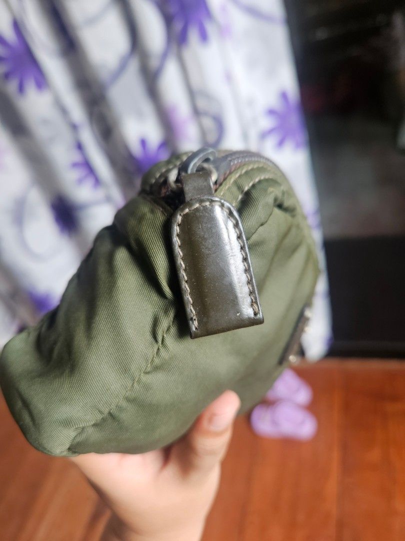 Prada (Category: Luxury Bags & Wallets) located in Zamboanga. Submitted by Clairey03 (Listing ID 1455366187, Image 3). Description: auth used no flaws.