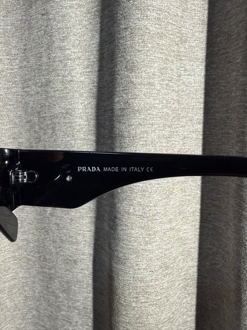 Prada Glasses (Category: Sunglasses & Eyewear) located in Manila. Submitted by jecho13 (Listing ID 1455468690, Image 3). Description: Authentic Prada Shades No Box Bought in Japan ‼️Serious Buyers Only‼️ What you see is what you get😉.