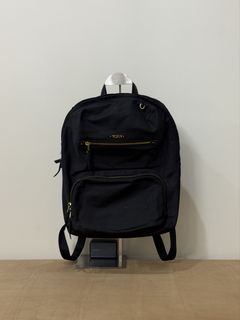 (Category: ) located in . Submitted by curated.club (Listing ID 1455411436, Image 1). Description: .