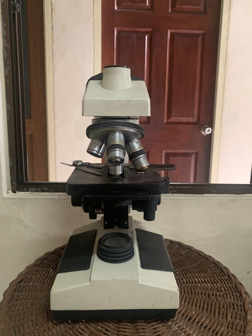 Professional Microscope with Multiple Lenses (Category: Medical Supplies & Tools) located in Quezon City. Submitted by carlos132 (Listing ID 1455395763, Image 1). Description: - Needs Bulb. - Microscope perfect for science projects and study. - Includes multiple objective lenses for versatile magnification. - Comes with WF10X and WF16X eyepieces. - Features adjustable focus knobs for clear viewing. - Power input: AC 110-115V. - Minor dust from st