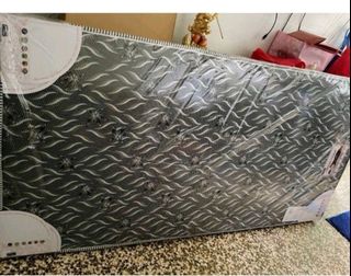 (Category: ) located in . Submitted by joggerislandfurniture (Listing ID 1455400565, Image 1). Description: .