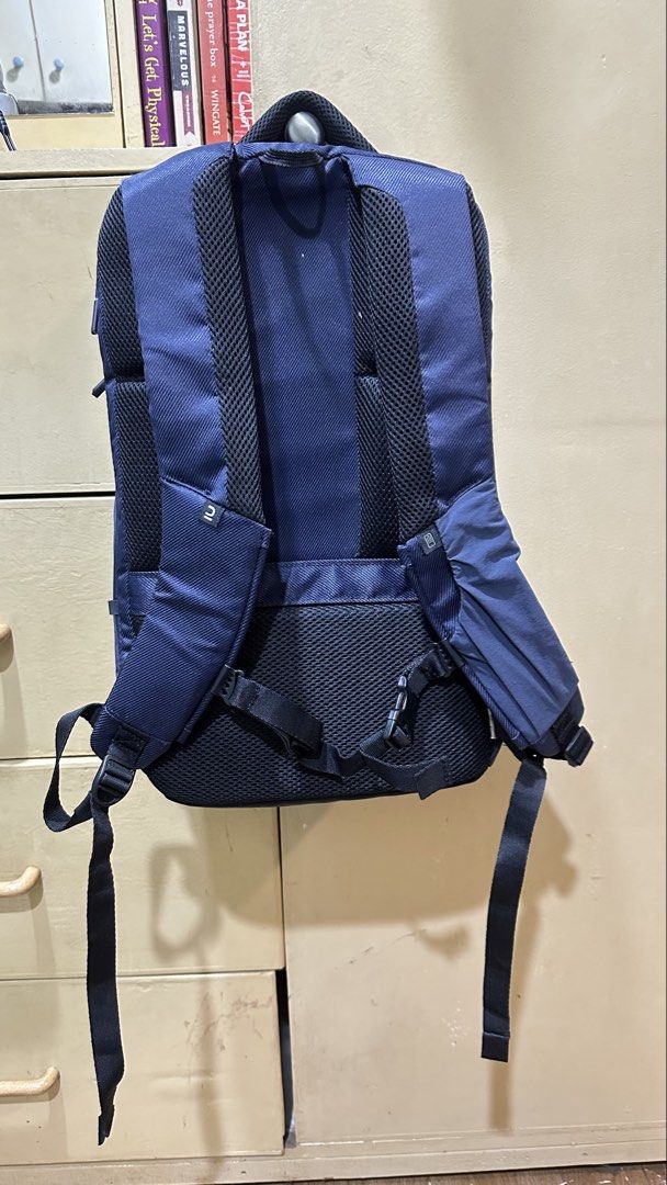 Quechua 23L Multi-pocket Hiking Backpack Escape 500 Blue (Category: Backpacks) located in Dasmarinas. Submitted by prelovedbyaaangel (Listing ID 1455469776, Image 2). Description: Barely used Original price 1990 - Blue Quechua hiking backpack - 23L capacity - Multiple pockets for easy organization - Padded straps and back panel for maximum comfort - Side pocket designed to fit a water bottle - Ideal for day hikes and travel adventures.