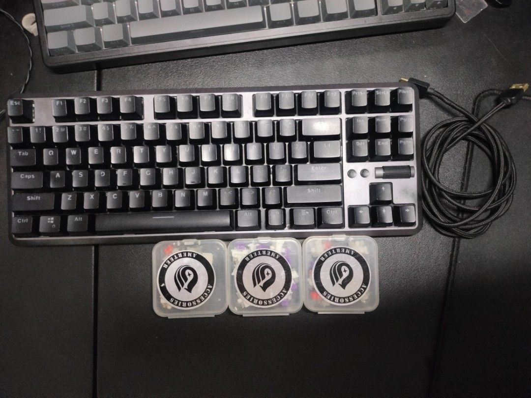 RAKK LAM-ANG LITE gaming keyboard (Category: Computer Keyboard) located in Manila. Submitted by thrifter.45 (Listing ID 1455384751, Image 1). Description: Reason for selling: Na-stock lang and hindi na nagagamit. Honest condition: Working pa rin naman yung keyboard, pero since matagal na naka-stock, kailangan lang linisin. May ibang keys na kailangan ulitin ang pindot / pindutin nang ilang beses bago mag-register. Please consider this before buyi