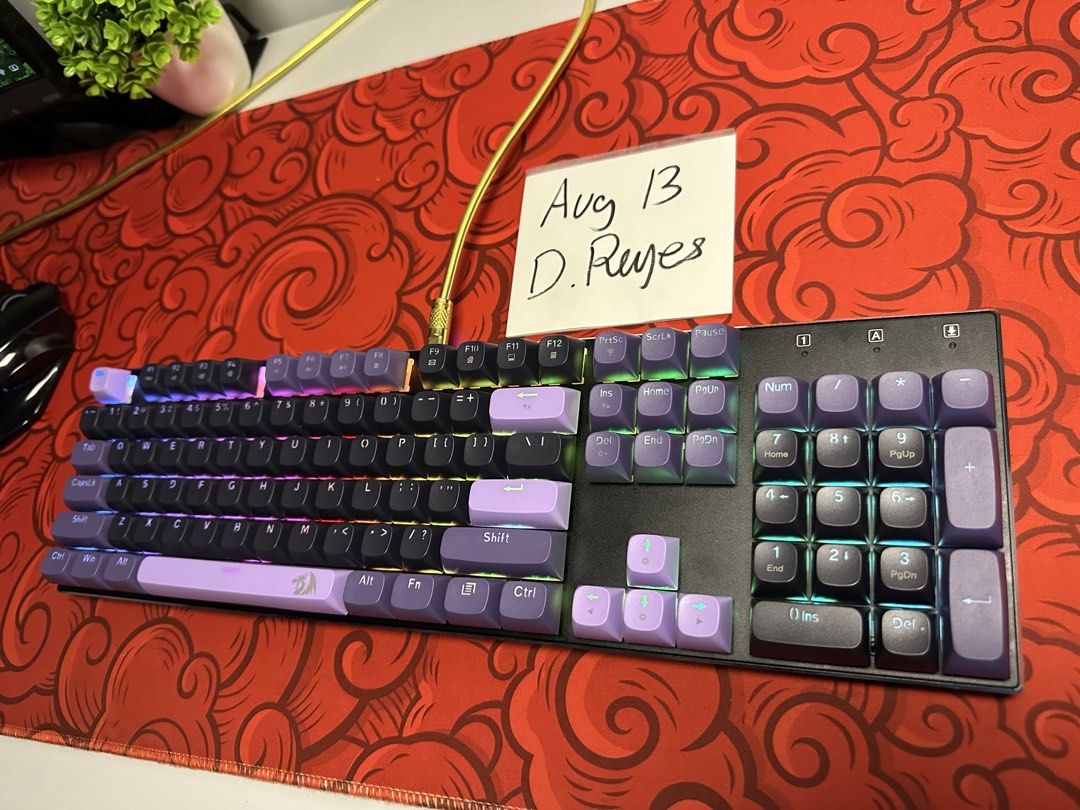 Redragon Magnetic 8k Full Sized Wired Keyboard (Category: Computer Keyboard) located in Cavite. Submitted by biboyharanero (Listing ID 1455470229, Image 2). Description: Redragon Magnetic 8k Full Sized Wired Keyboard Not sure about SRP here in PH. If u find cheaper elsewhere, let me know and I will match price or go lower All aluminum body Negotiable RFS: Decluttering review units Issue: None Switches: redragon magnetic 40g Structure: tray Connec