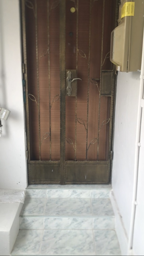 (Category: ) located in . Submitted by kash1221 (Listing ID 1455369538, Image 1). Description: .