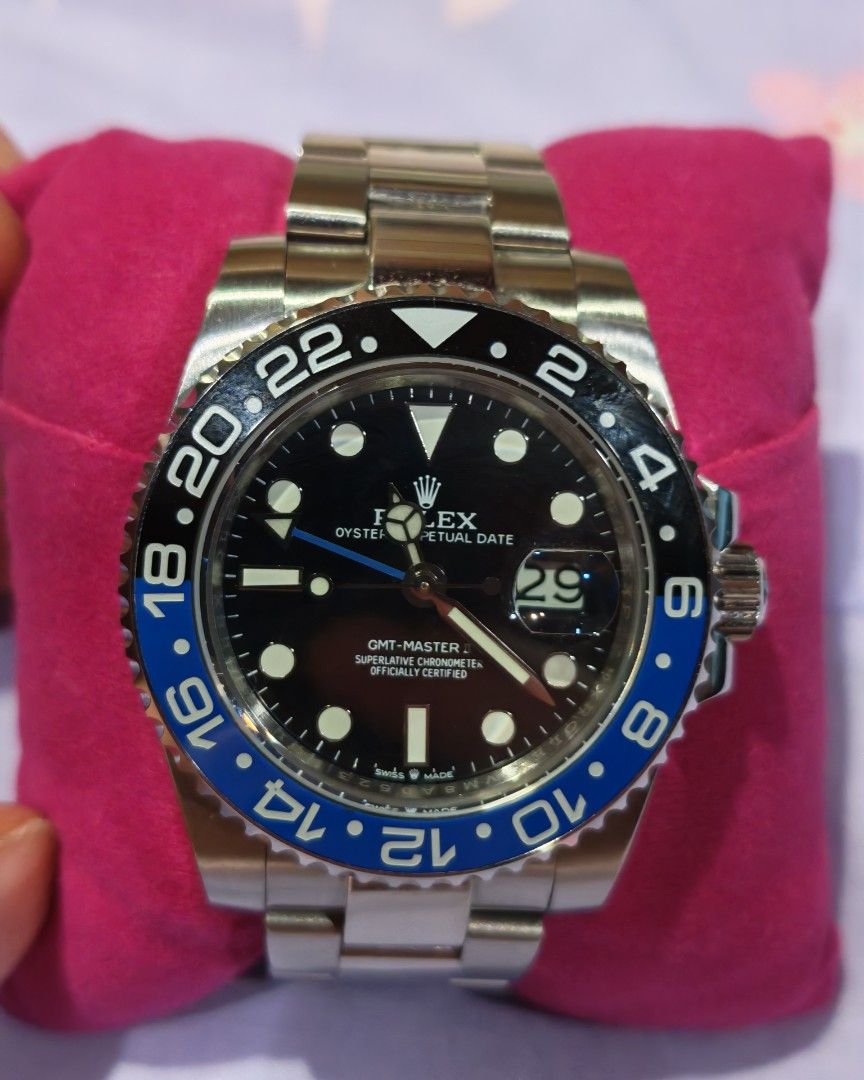 Rolex GMT-Master II Black Blue Ceramic Bezel Automatic batman Watch (Category: Luxury Watches) located in Pasay City. Submitted by alphaq21 (Listing ID 1455499535, Image 2). Description: rolex batman 1.:1 copy 3285 gmt function same as authentic. 904L stainless steel. lightly used no scratches pasay city .