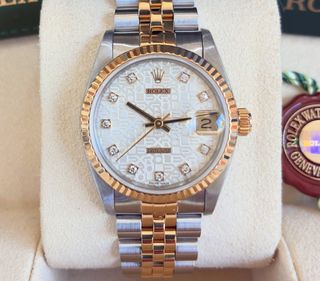 (Category: ) located in . Submitted by preciouscollection25 (Listing ID 1455371945, Image 1). Description: .